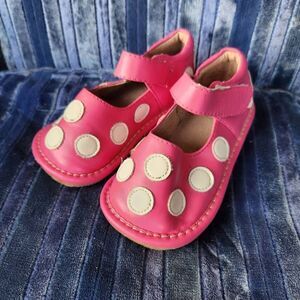 Little Mae's Boutique Mary Jane Pink White Polka Dot Squeaky Shoes Toddler Girls